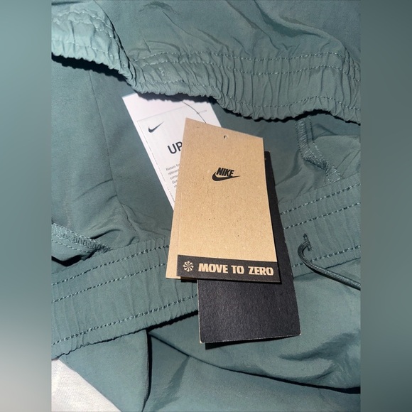 Nike Women's Sportswear Everything Wovens Mid-Rise XXL- UV Repel - Picture 7 of 8